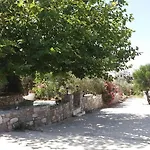 Nyaraló Parisi Naxos Deluxe *