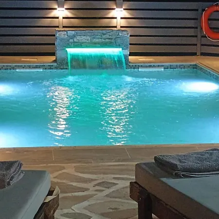 Parisi Naxos Deluxe Free Car בית נופש *