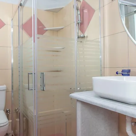 Parisi Naxos Deluxe Tatil Evi Agkidia