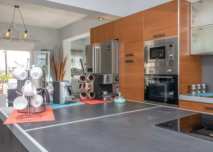 Parisi Naxos Deluxe 펜션 Agkidia